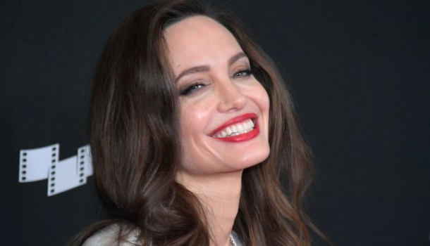 Borítókép: Most melyik Angelina Jolie fia, és melyik a lánya? Knoxot és Shiloh-t már nem lehet megkülönböztetni - FOTÓ
