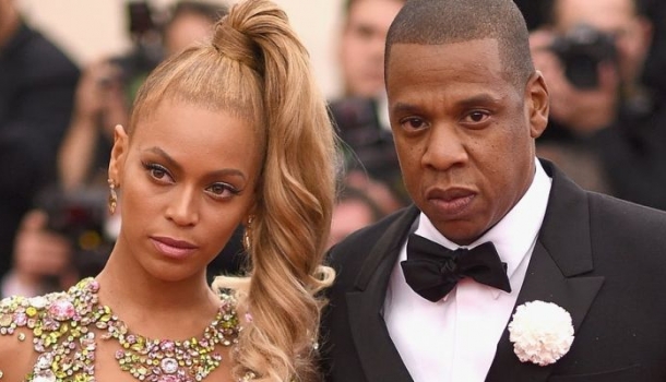 Borítókép: Nem túlzás ez? Beyoncé és Jay-Z túl intim fotókat osztott meg a neten