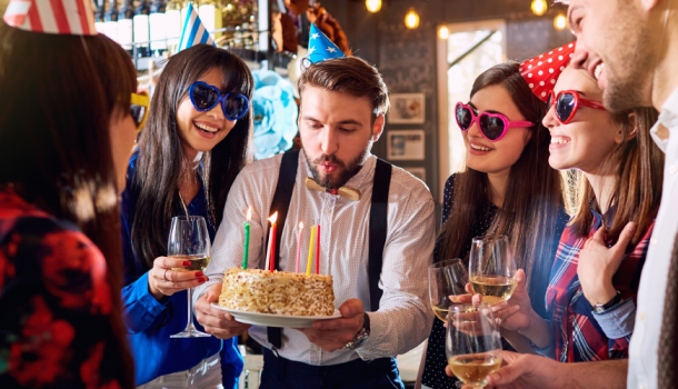 Borítókép: Tedd emlékezetessé a szülinapot élmény ajándékkal!