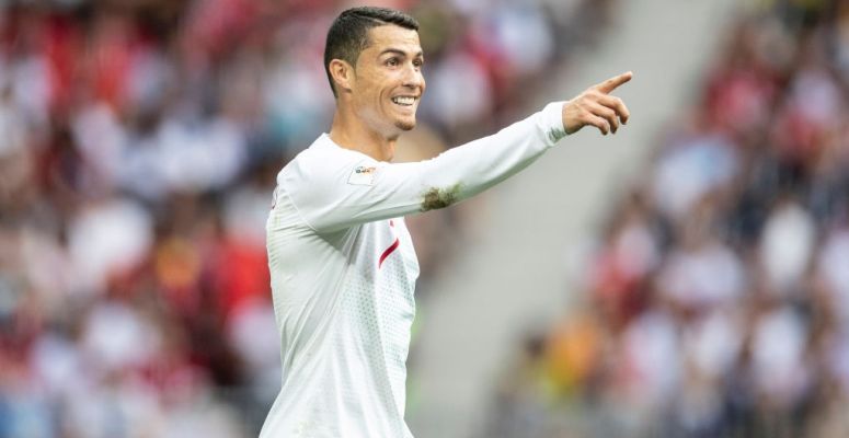 Örömhír a foci VB-n: Cristiano Ronaldo megházasodik 