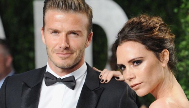 Borítókép: 23 éve házasok Beckhamék, így 1999-es, retró esküvői fotóikkal nosztalgiázunk