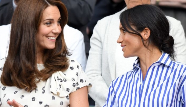 Borítókép: Amal, Katalin és Meghan szerint is ez nyár kihagyhatatlan trendszíne