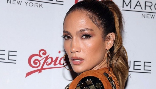 Borítókép: Jennifer Lopez esküszik arra, hogy ebben a leggingsben minden nőnek tökéletes lesz a feneke