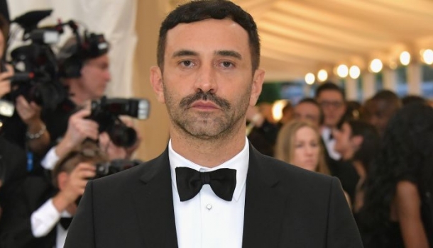 Borítókép: Ennyit változott a Burberry azzal, hogy Riccardo Tisci lett a divatház kreatív igazgatója