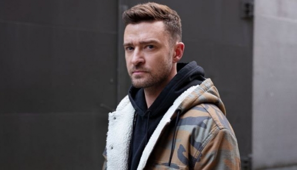 Borítókép: Napi menő: Justin Timberlake divattervezőnek állt, és milyen jól tette