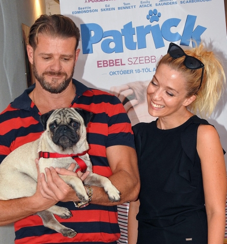 Borítókép: Kutyás filmben üzeni Kovács Patrícia és Kamarás Iván, hogy ne vásárolj kutyát (inkább fogadj egyet örökbe)