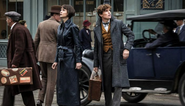 Borítókép: 9 meghökkentő infó, amit a Grindelwald bűntettei hozzátett a Harry Potter-univerzumhoz