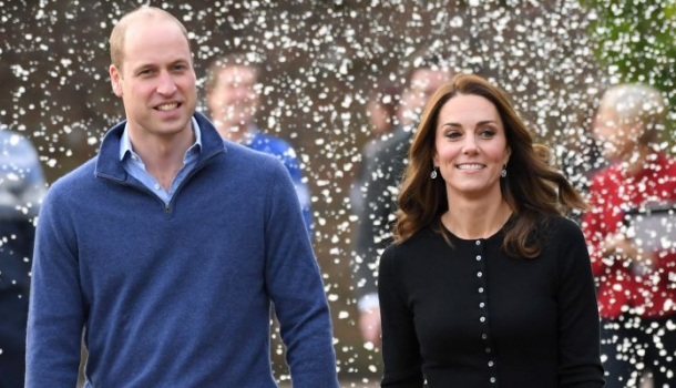 Borítókép: Katalin hercegné a karácsony legtrendibb ruhadarabjában jelent meg