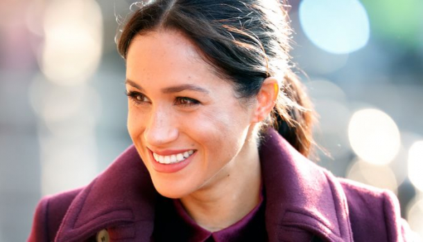 Borítókép: Meghan hercegné a szüléssel kapcsolatban sem követi Katalint
