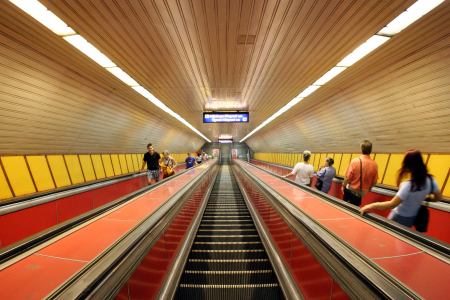 Borítókép: 9+1 személyiségtípus a metrón, adventi kiadás