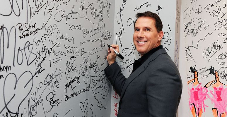 Nicholas Sparks