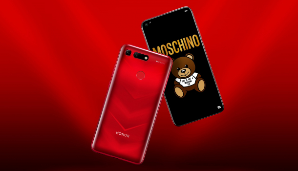 Borítókép: HONOR x MOSCHINO: A technológia és a divat találkozása