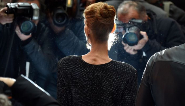 Borítókép: Ajjaj, Céline Dion elég rosszul fest