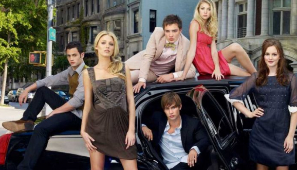 Borítókép: A készítők a folytatásról beszélgetnek: Új részekkel térhet vissza a Gossip Girl!