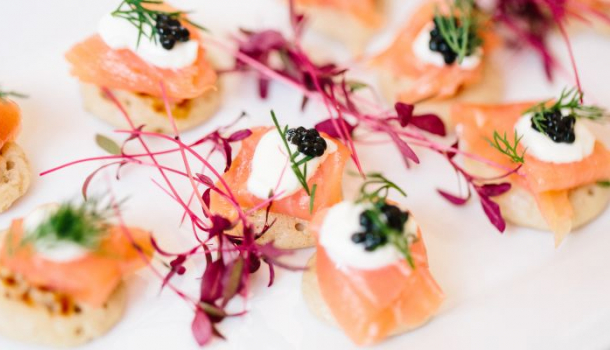 Borítókép: Ez passzol a koktél mellé! Stílusos party snackek