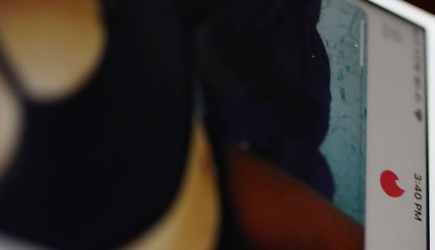 Borítókép: Óvodásokat tanítanak Tinderezni. Hát ez a nap is eljött… 