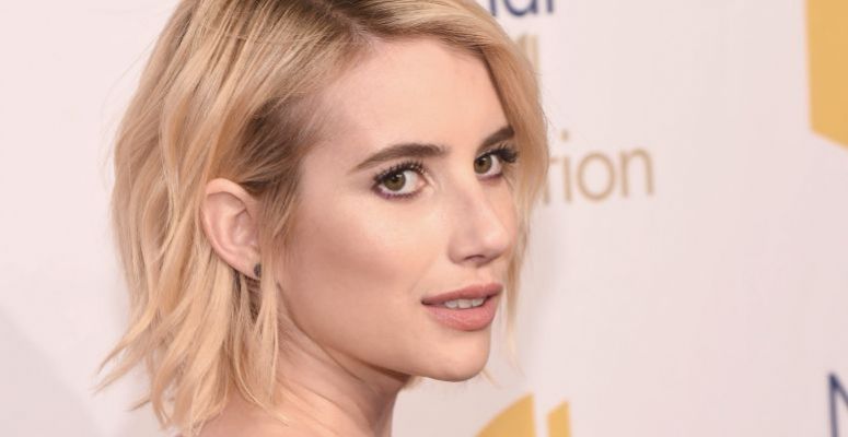 Emma Roberts visszatért a barnához és jobban néz ki, mint valaha
