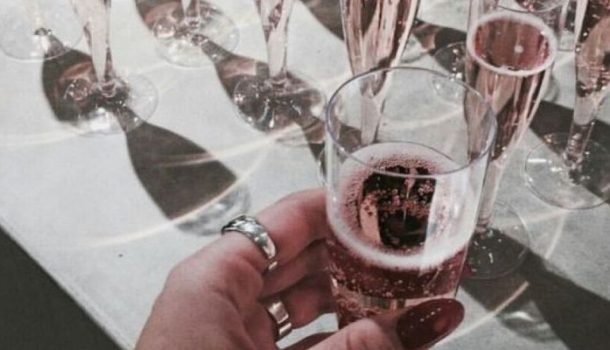 Borítókép: Íme az Alkoholi Oscar változata