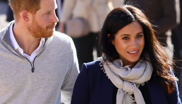 Borítókép: Meghan Markle hennatetoválást kapott