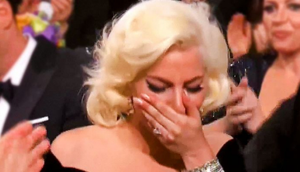 Borítókép: Lady Gaga nyerte az Oscart! 