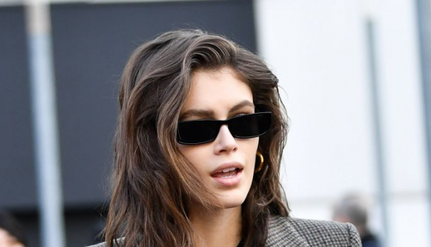 Borítókép: Topmodell és stílusdiktátor- 17 évesen