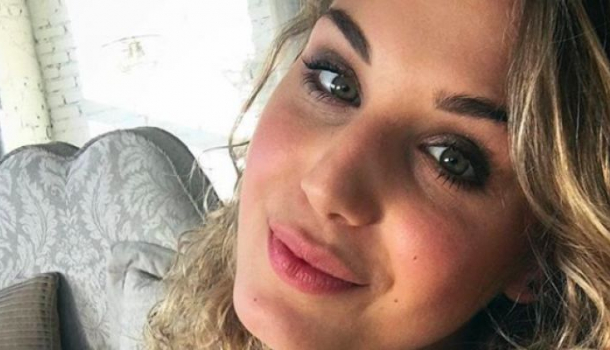 Borítókép: Lebukott! Ezt csinálta Nyári Dia az INSTYLE STYLE AWARD után