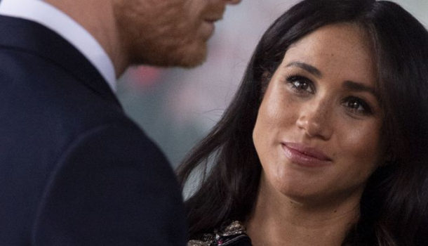 Borítókép: Meghan hercegné véleménye a kismama divatról