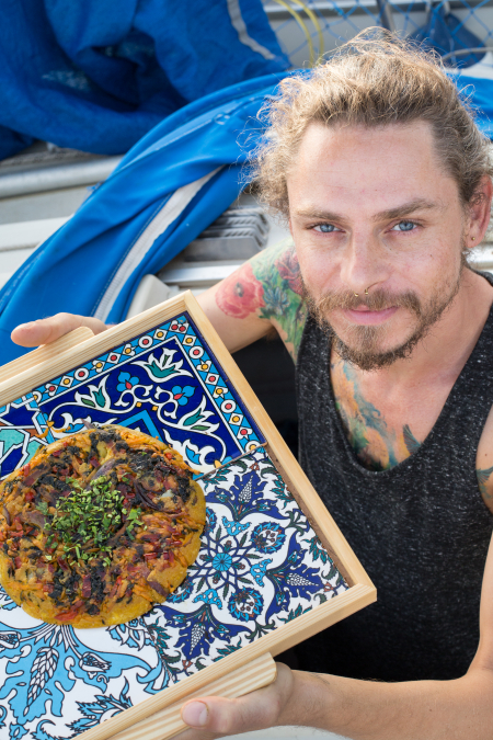 Borítókép: Steiner Kristóf vegán vallomása