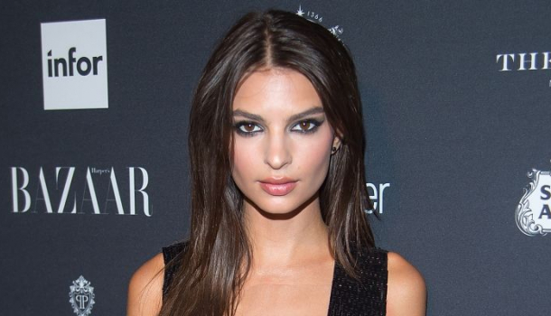 Borítókép: A nő, aki nem tudja mi az a sejtetés 