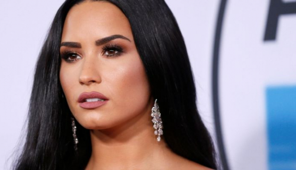 Borítókép: Te látod Demi Lovato testén, hogy edz? 