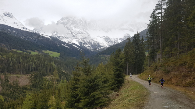 edzőtábor,futótábor,terepfutás,Ultra Trail Hungary,UTH
