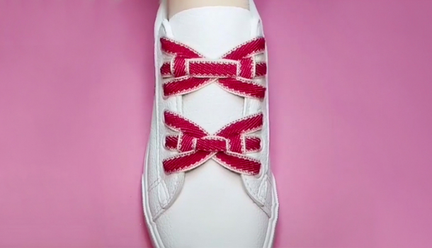 Borítókép: 18 cipőfűző technika, amivel feldobhatod a legunalmasabb sneakert is