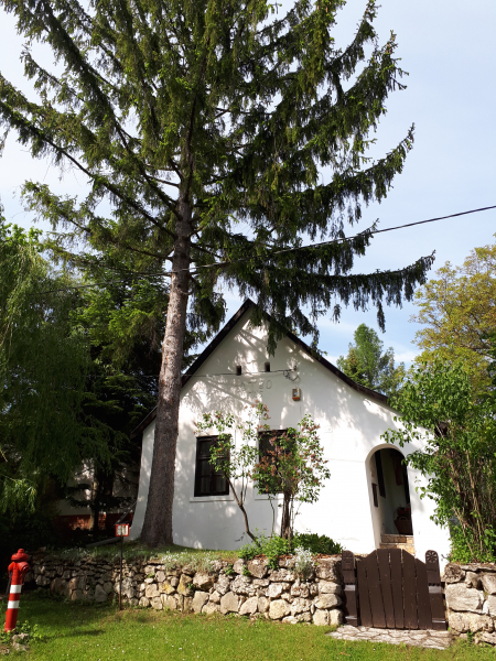 Borítókép: Az üdítő Vértes és Gerecse – szerkesztőink ajánlják kedvenc belföldi úti céljukat (2. rész)