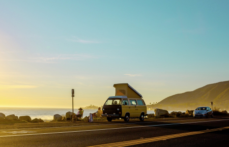 Borítókép: Hogyan szervezz meg egy lakóautós nyaralást?