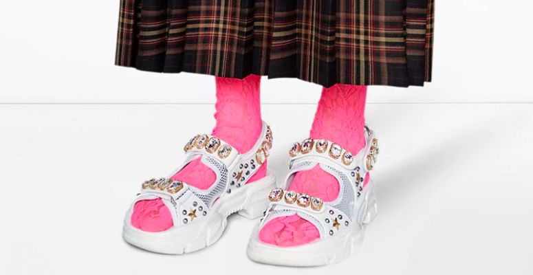 Borítókép: Képtelenség eldönteni, hogy ez most menő vagy sem