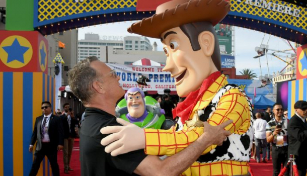 Borítókép: Sztárparádé a Toy Story 4 premierén!