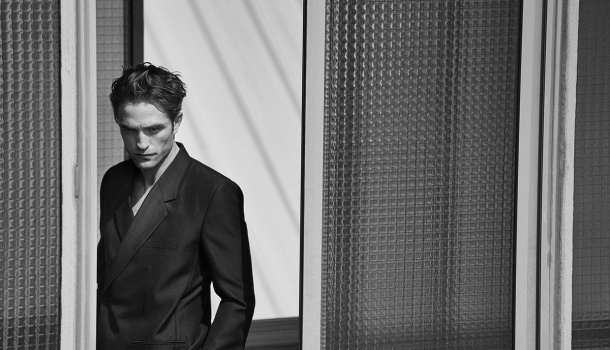 Borítókép: Már hivatalos! Robert Pattinson lesz az új Batman