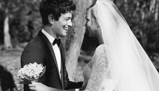 Borítókép: Egy esküvő nem volt elég a világhírű modellnek és férjének