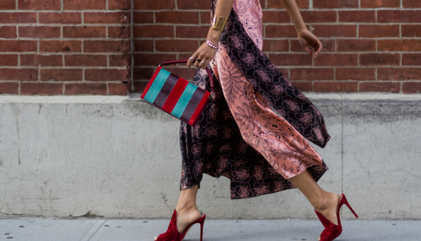 Borítókép: Még mindig divat úgy öltözni, mint a nagyik – 5 menő kiegészítő