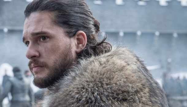 Borítókép: Kit Harington adományozott! 