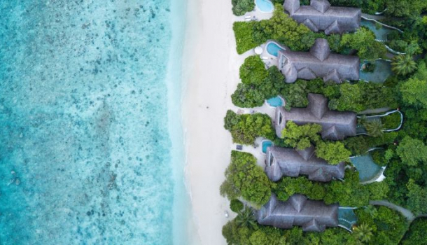 Borítókép: Két esküvő után most luxusnyaralásra is futja