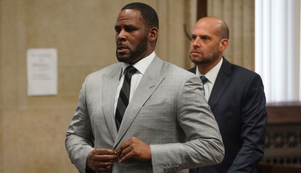 Borítókép: R. Kelly az életét félti a börtönben