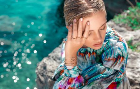 Borítókép: Viseld magadon sorsod fonalát!