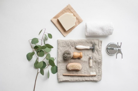 Borítókép: A kókuszolajtól a sminklemosó korongig: 5 csomagolásmentes kozmetikum