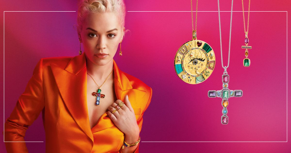 Borítókép: Rita Ora és az ékszerek varázslatos találkozása 