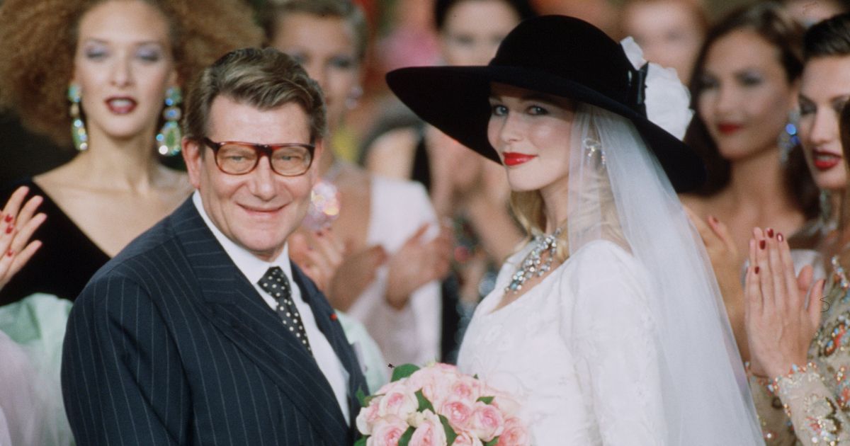 5 felejthetetlen ruhadarab, a divatzseni Yves Saint Laurent tervezőműhelyéből