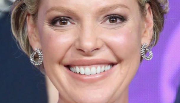 Borítókép: Elképesztő átalakuláson esett át a színésznő