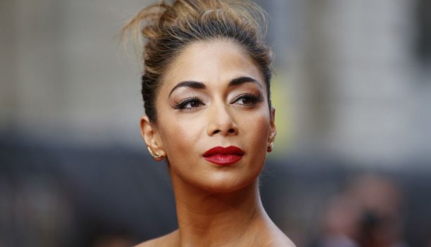 Borítókép: Meztelen képekkel hackelték meg az énekesnő Instagramját