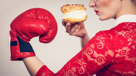 Borítókép: Ha egyáltalán nem eszem cukrot, laposabb lesz a hasam?