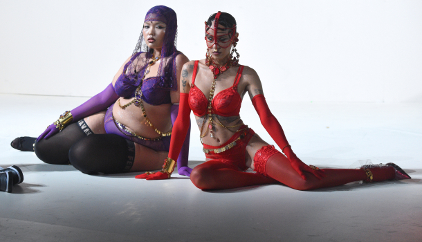 Borítókép: Rihanna döbbenetes fehérneműkkel sokkolt divatbemutatóján 